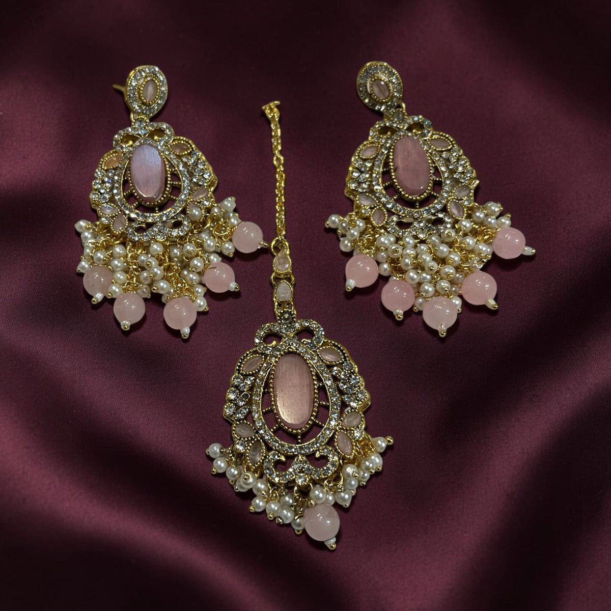 Eygptian earrings with tika