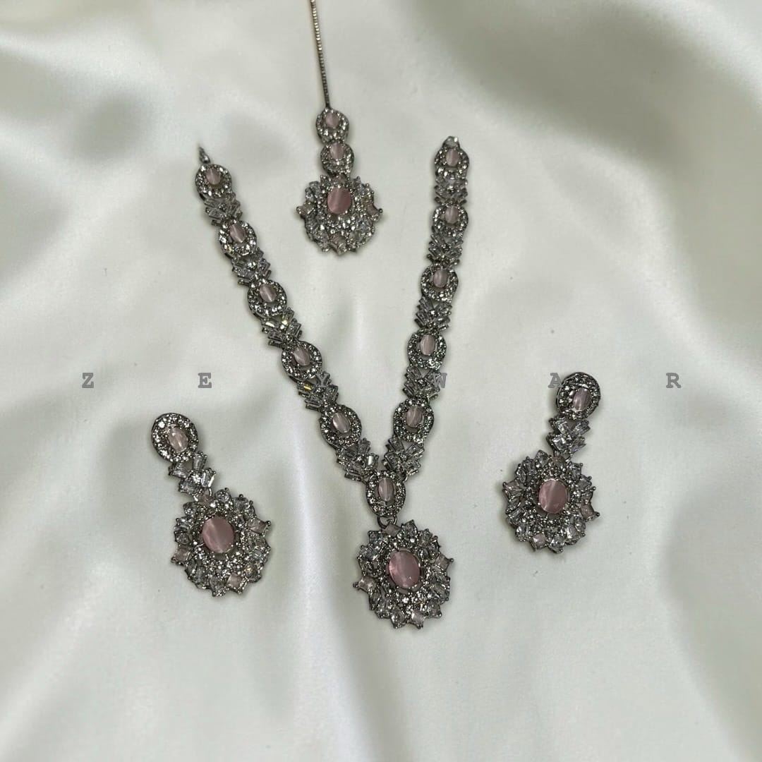 Zarkun set with tika good quality