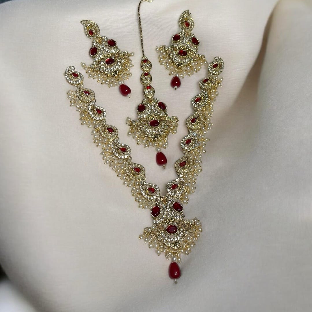 V neck set with tika stylish design