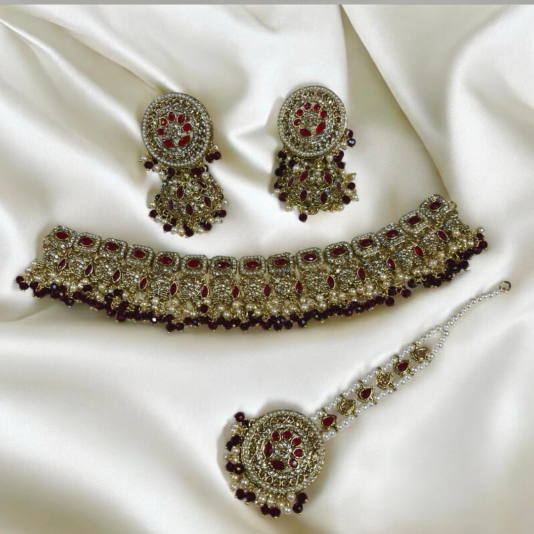 Heavy necklace set with tika premium quality