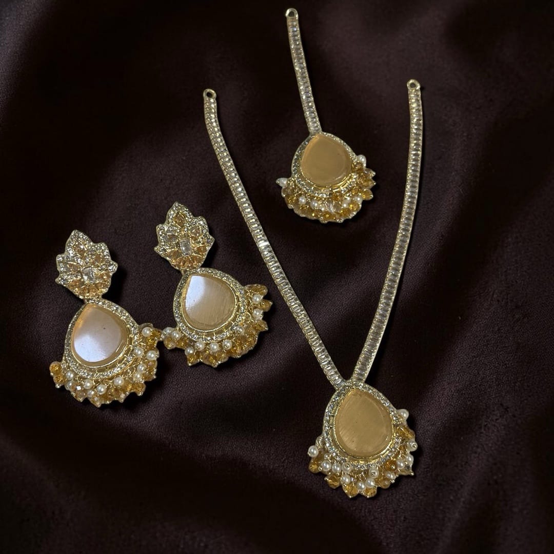 Eygptian zarkun set with tika