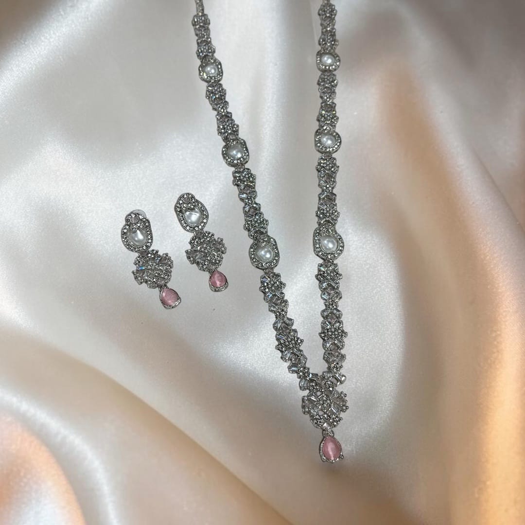 Silver Mother Pearl Long Mala Set